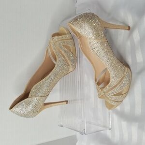 LAUREN LORRAINE SPARKLE PEEP TOE HEELS